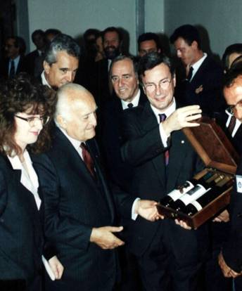 科曼斯美酒之所以得到国际显贵