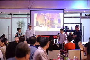 五月花酒庄董事长亲临亚平宁酒业